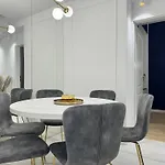 Royal In The Heart Of The - Calea Victoriei شقة بوخارست